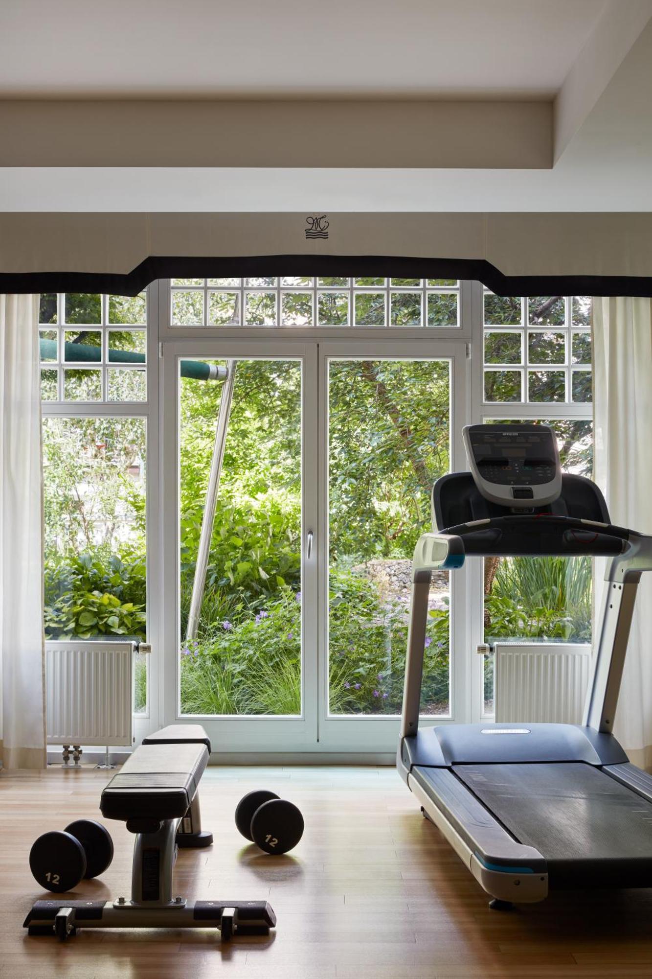Falkensteiner Spa Resort Маріанські Лазні Екстер'єр фото A treadmill in a home